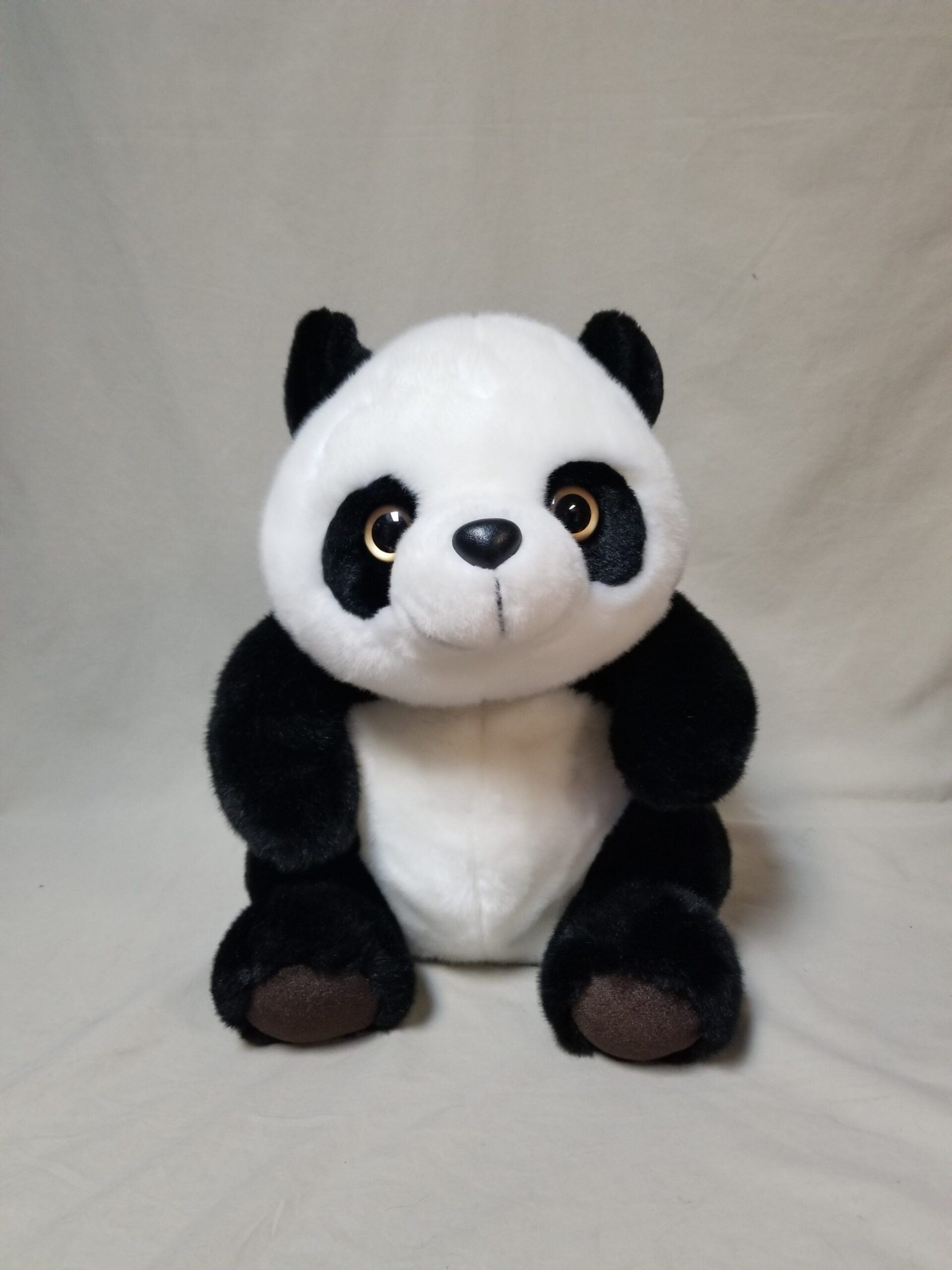 Toy plush panda